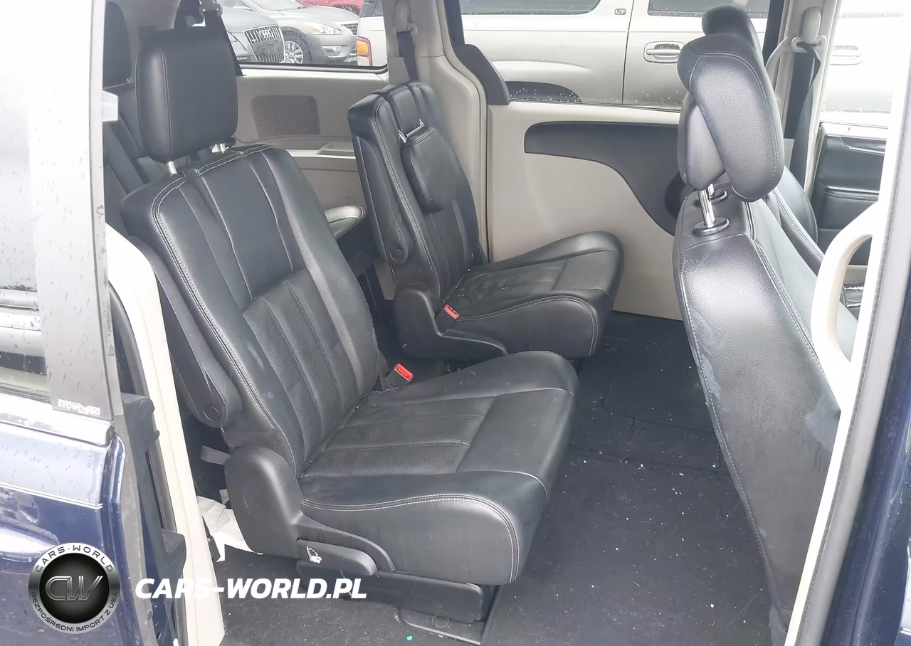 2012 Chrysler Town & Country Touring VIN:2C4RC1BG7CR326564 - 8