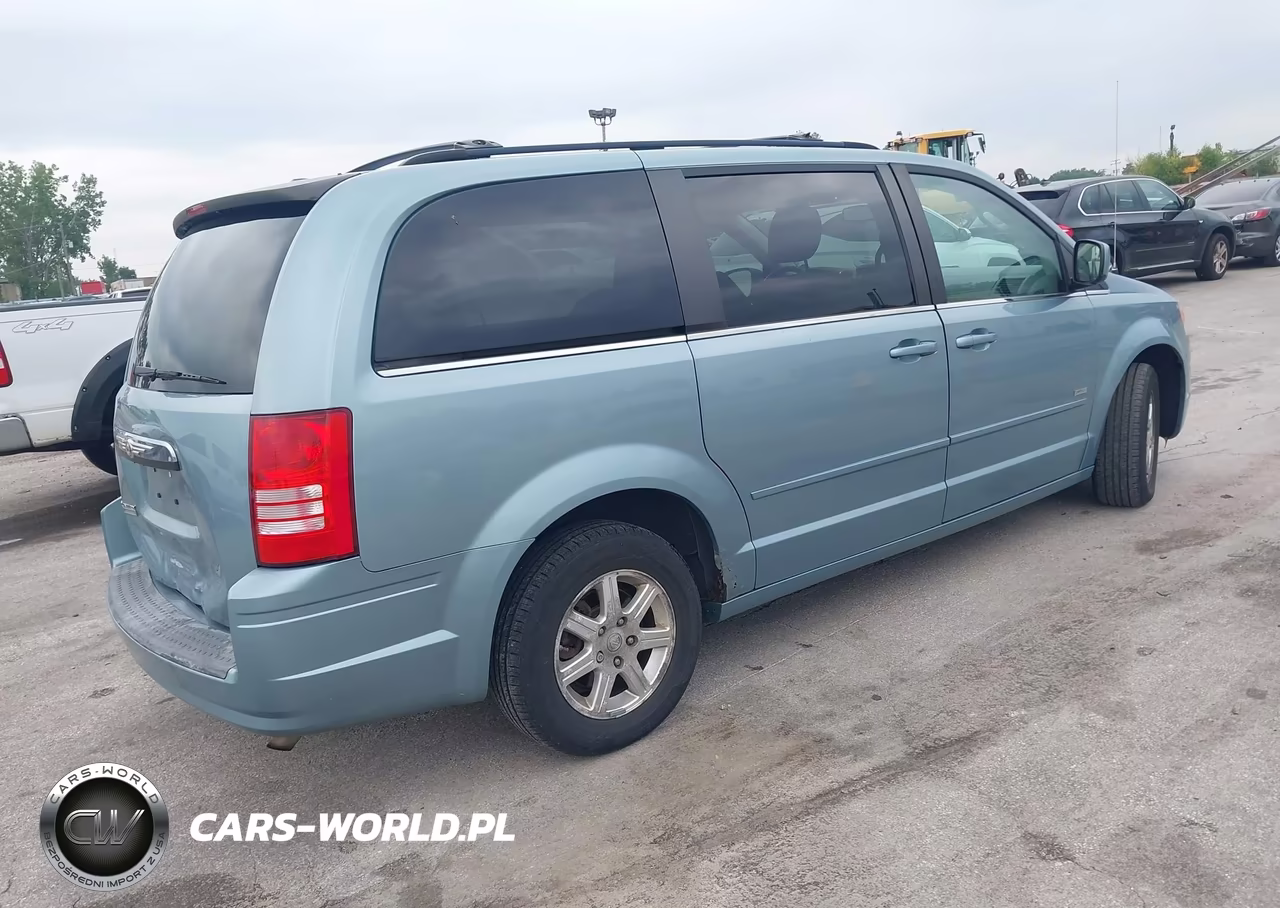 2008 Chrysler Town & Country Touring VIN:2A8HR54P78R824066 - 4