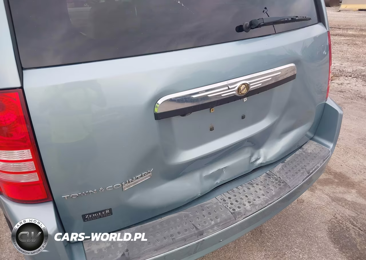 2008 Chrysler Town & Country Touring VIN:2A8HR54P78R824066 - 6