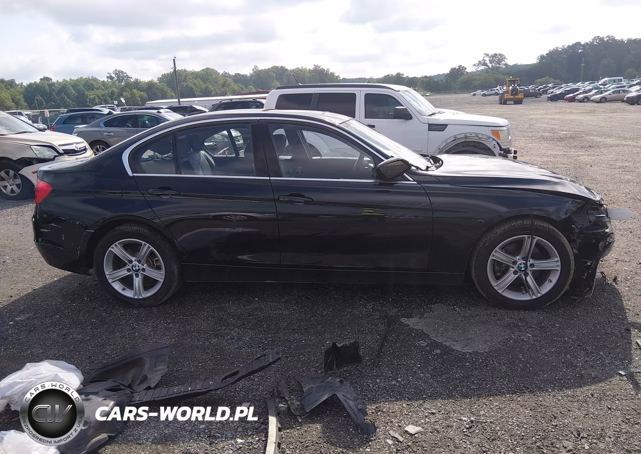 2015 BMW 328I xDrive VIN:WBA3B5G57FNS12070 - 14