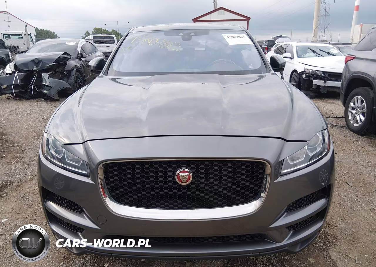 2018 Jaguar F-Pace 25T Premium VIN:SADCJ2FX8JA267493 - 13
