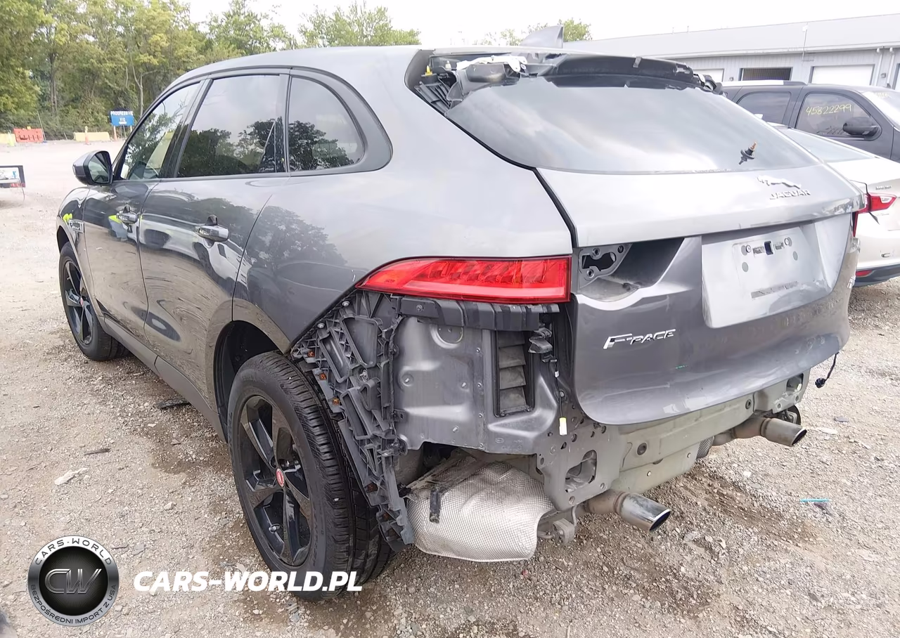 2018 Jaguar F-Pace 25T Premium VIN:SADCJ2FX8JA267493 - 3
