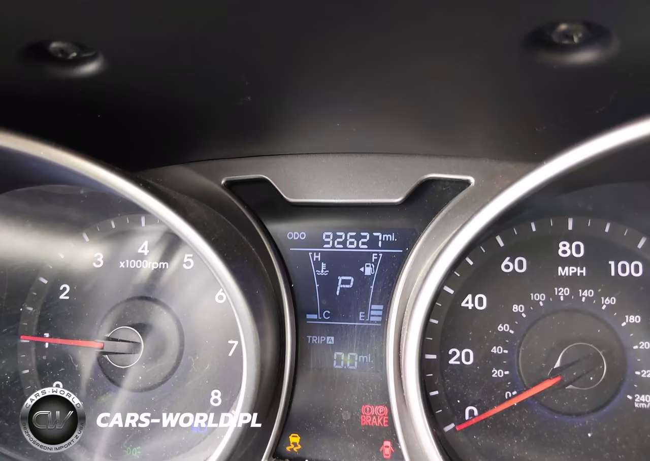 2016 Hyundai Veloster VIN:KMHTC6AD7GU267580 - 15