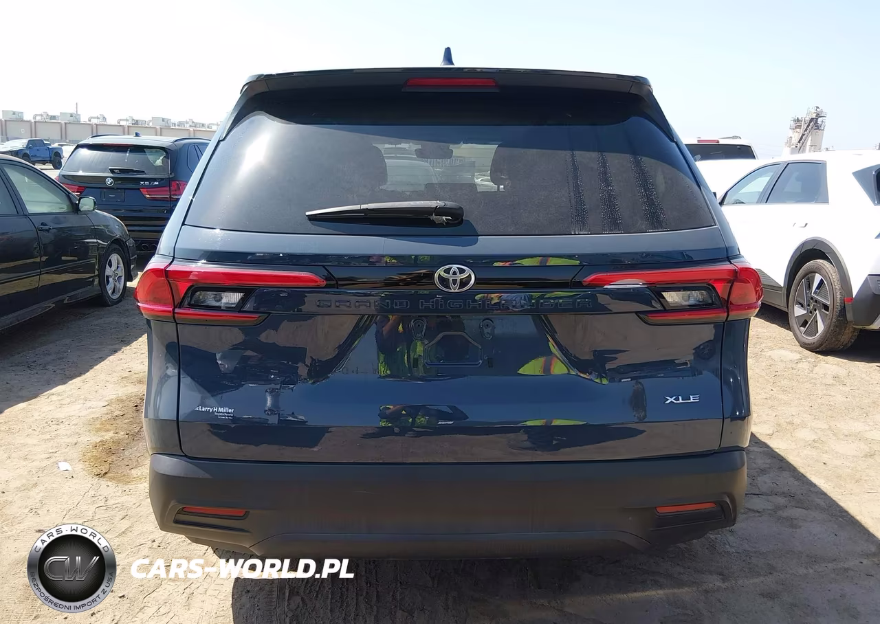 2024 Toyota Grand Highlander Xle VIN:5TDAAAA58RS000405 - 16