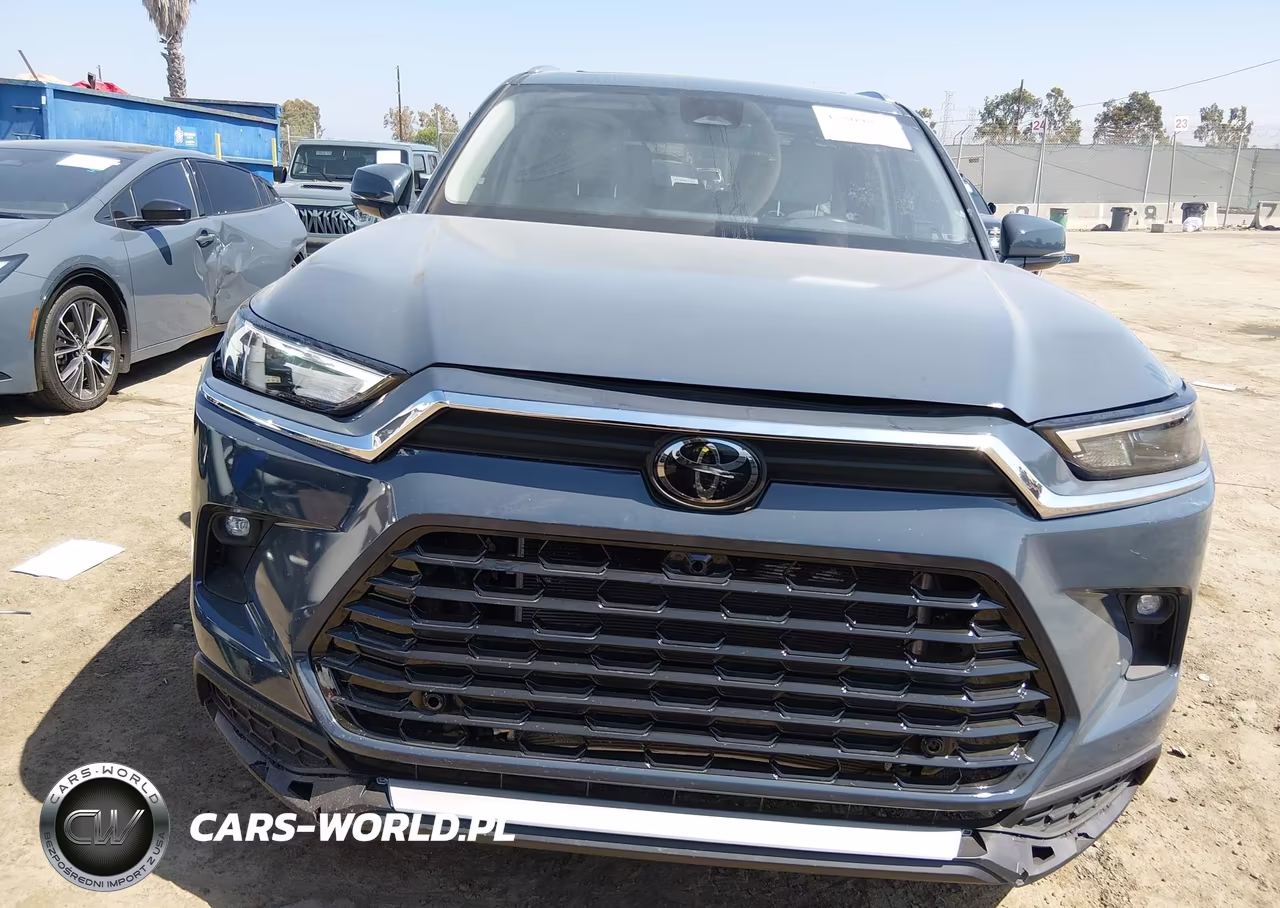 2024 Toyota Grand Highlander Xle VIN:5TDAAAA58RS000405 - 6
