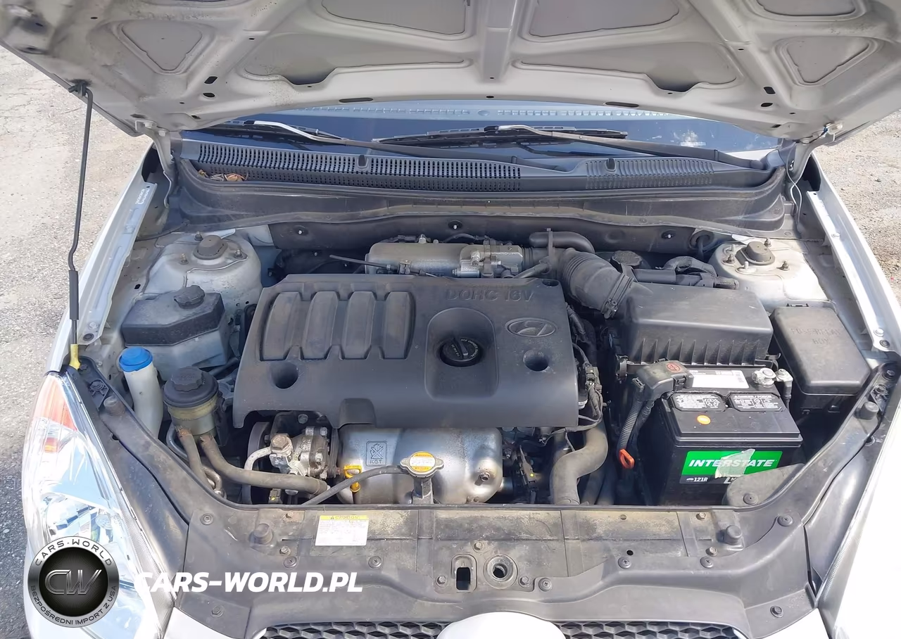 2009 Hyundai Accent Gs VIN:KMHCM36C59U116820 - 10
