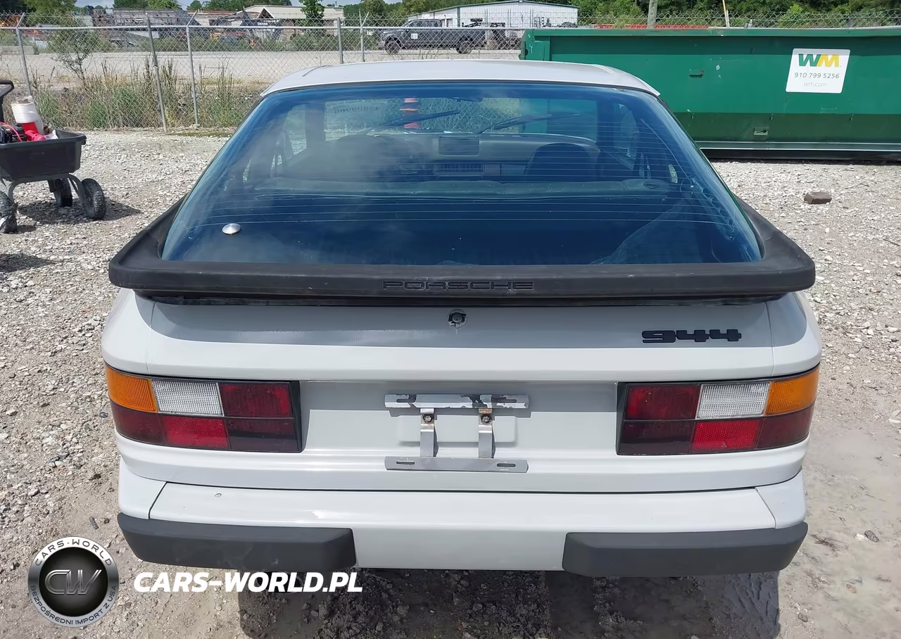 1984 Porsche 944 VIN:WP0AA0942EN465607 - 16