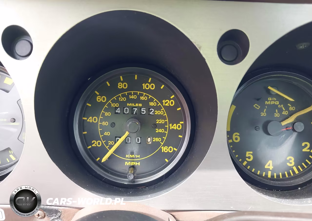 1984 Porsche 944 VIN:WP0AA0942EN465607 - 7