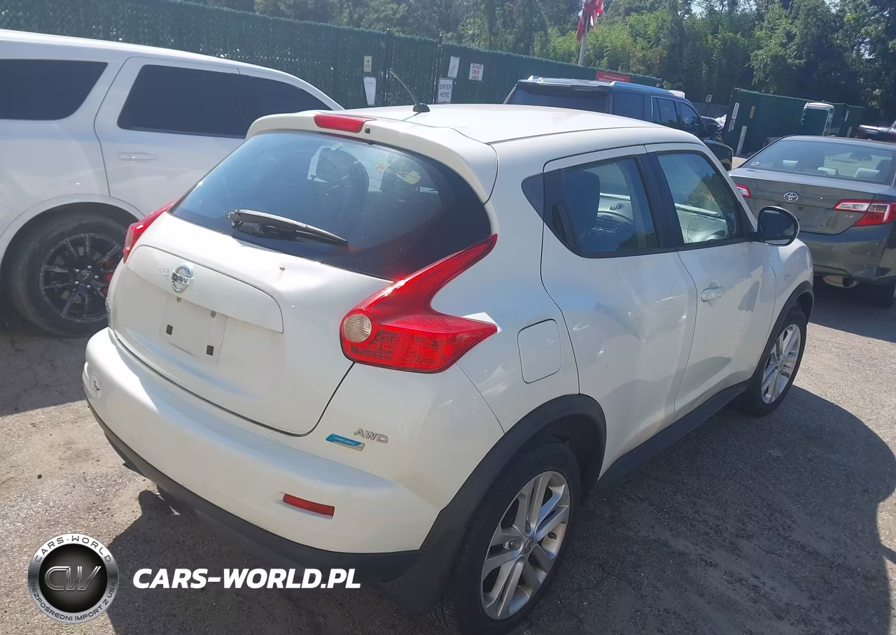 2014 Nissan Juke S VIN:JN8AF5MV4ET363675 - 4