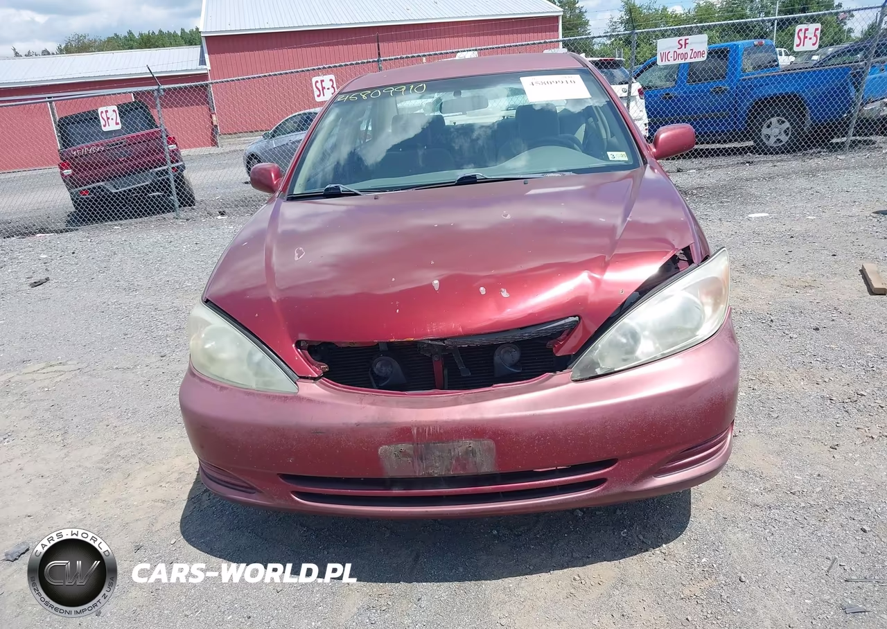 2004 Toyota Camry Le VIN:4T1BE30KX4U281974 - 12