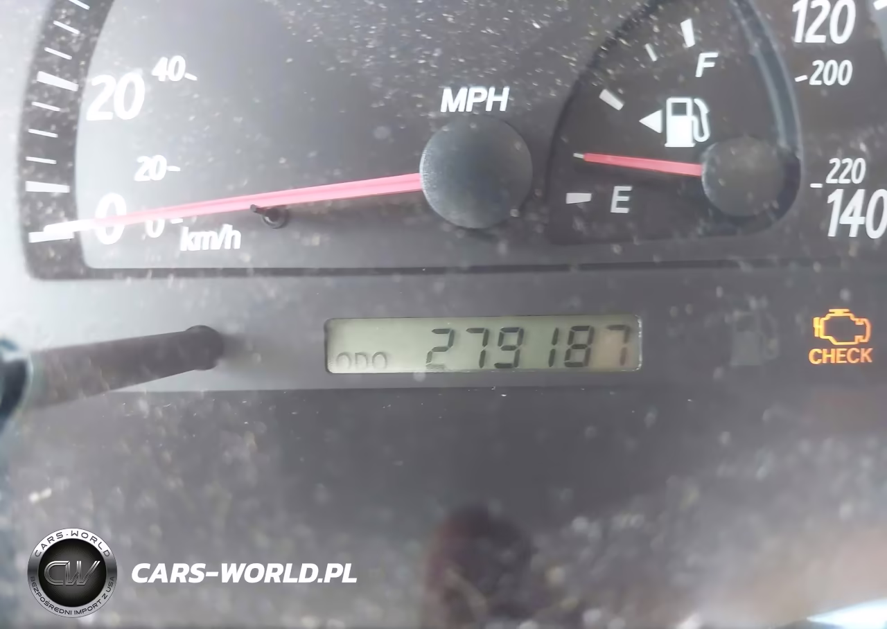 2004 Toyota Camry Le VIN:4T1BE30KX4U281974 - 15