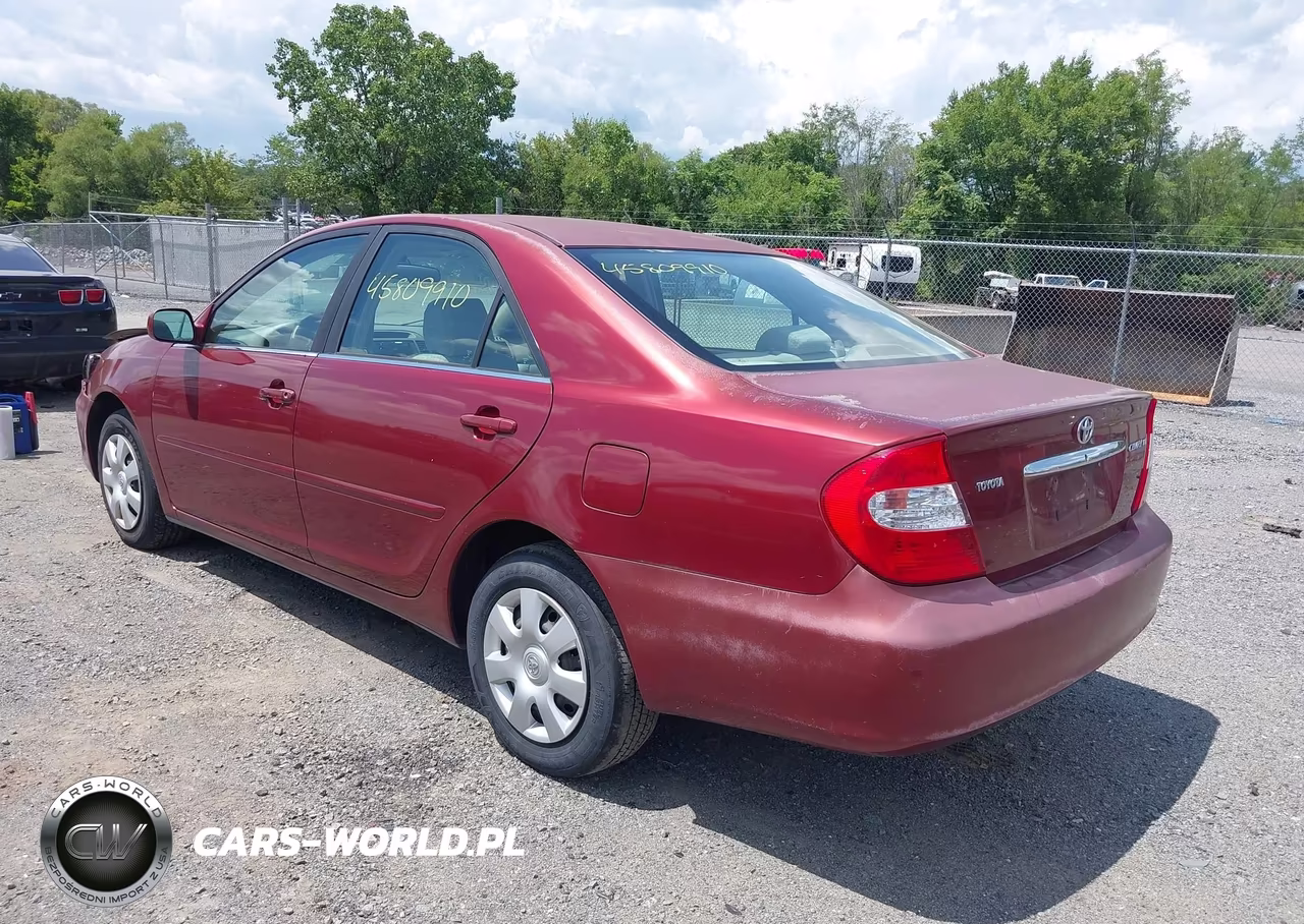 2004 Toyota Camry Le VIN:4T1BE30KX4U281974 - 3