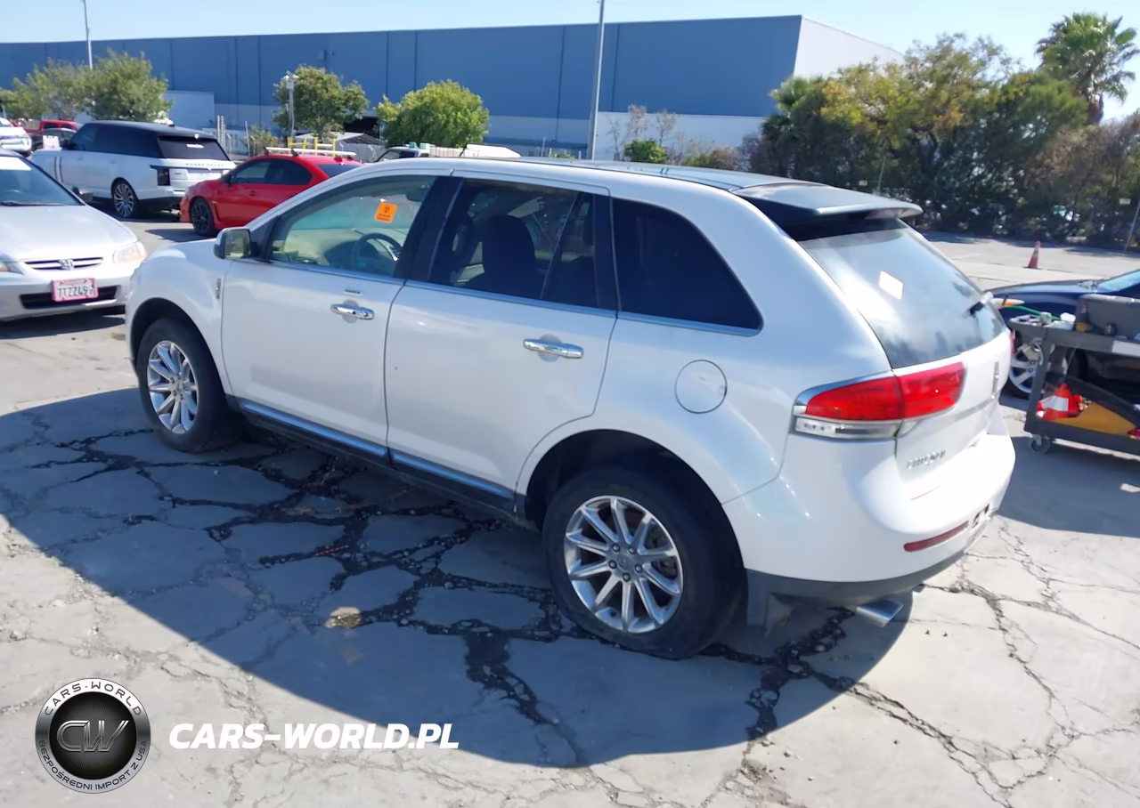 2011 Lincoln Mkx VIN:2LMDJ8JK4BBJ21192 - 3