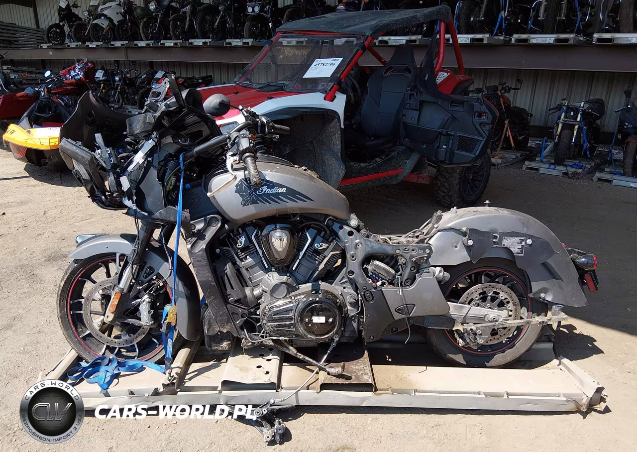 2023 Indian Motorcycle Co. Challenger Dark Horse VIN:56KLCCRR9P3422469 - 13