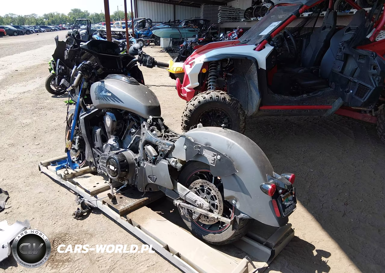 2023 Indian Motorcycle Co. Challenger Dark Horse VIN:56KLCCRR9P3422469 - 3