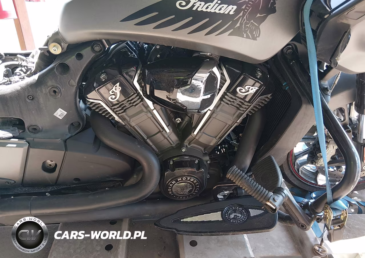 2023 Indian Motorcycle Co. Challenger Dark Horse VIN:56KLCCRR9P3422469 - 8