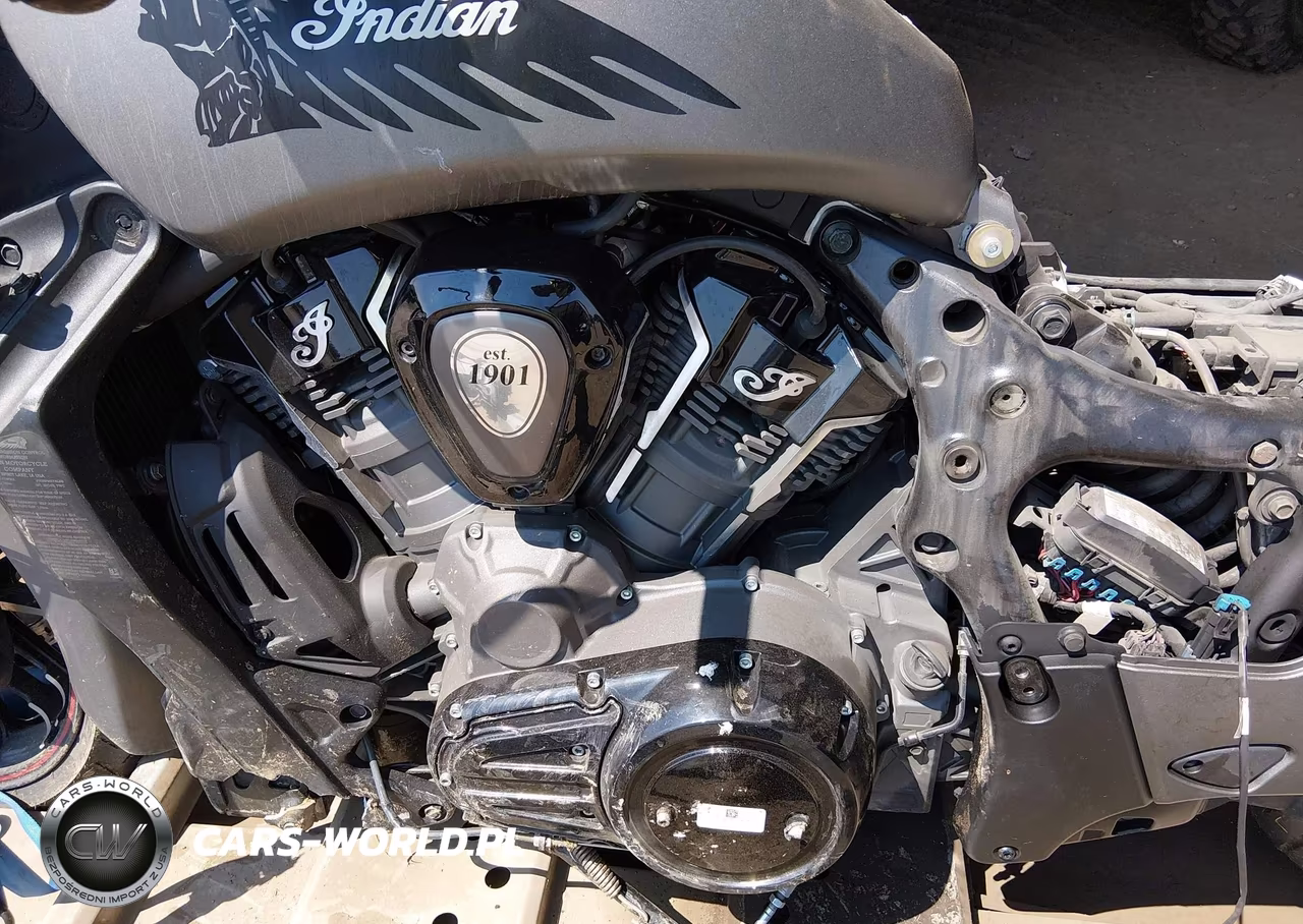 2023 Indian Motorcycle Co. Challenger Dark Horse VIN:56KLCCRR9P3422469 - 9