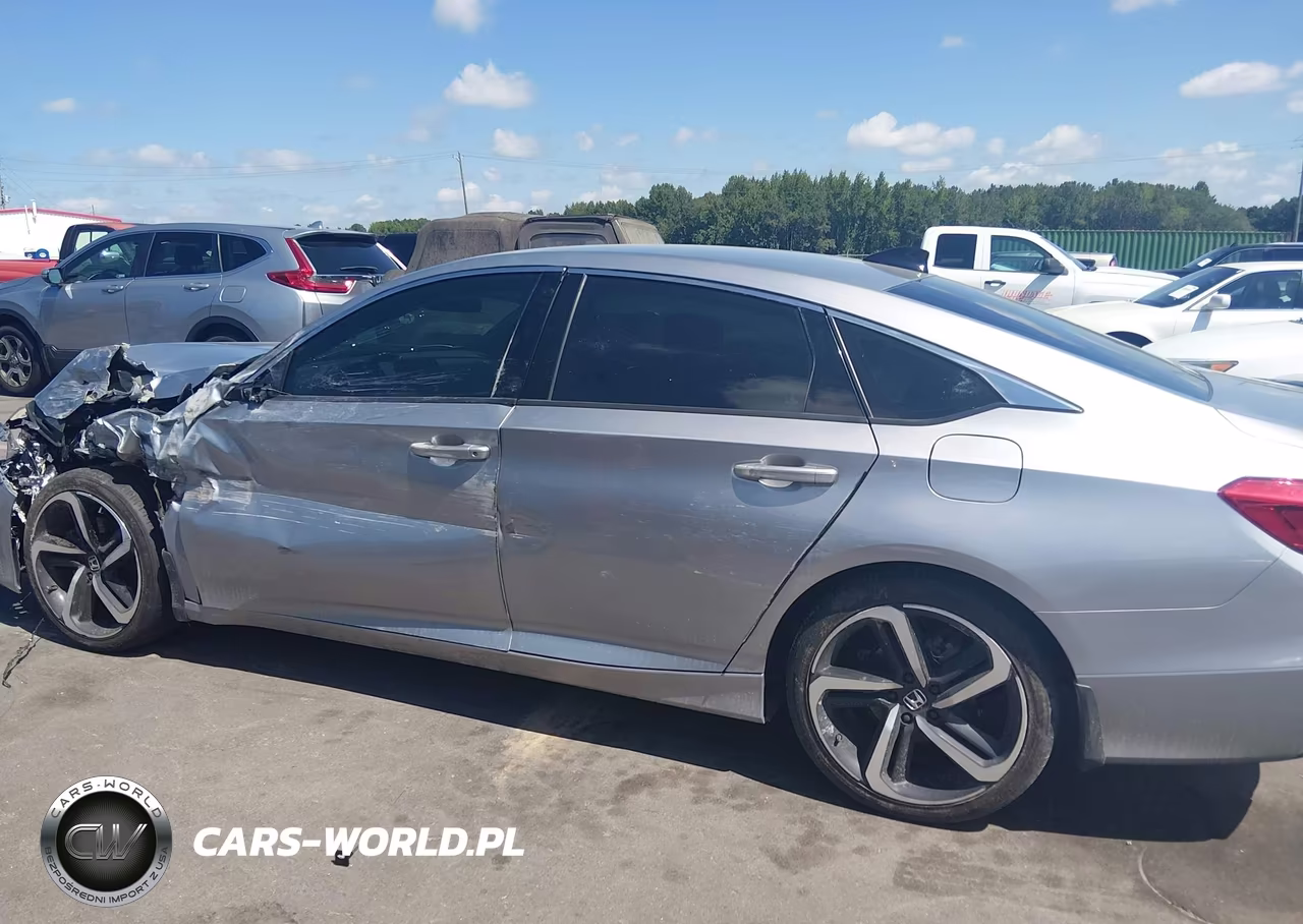 2022 Honda Accord Sport VIN:1HGCV1F33NA067930 - 14