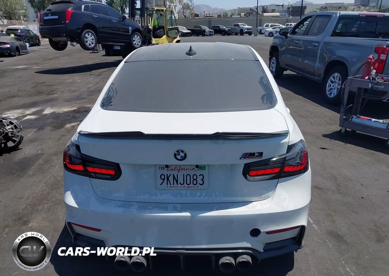 2018 BMW M3 VIN:WBS8M9C59J5L00569 - 16