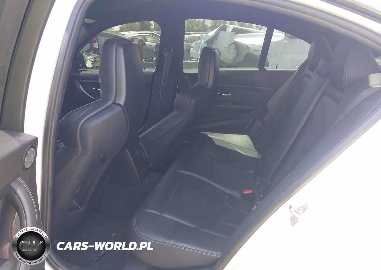 2018 BMW M3 VIN:WBS8M9C59J5L00569 - 8