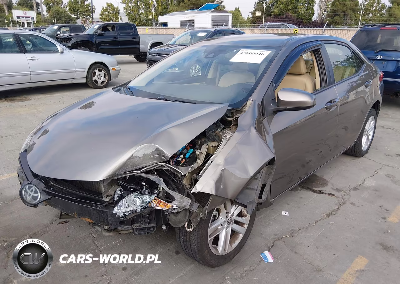 2018 Toyota Corolla Le VIN:5YFBURHE5JP788671 - 2