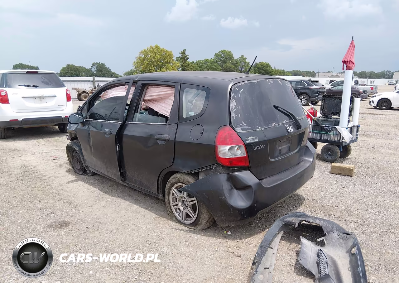 2008 Honda Fit VIN:JHMGD38448S060972 - 3