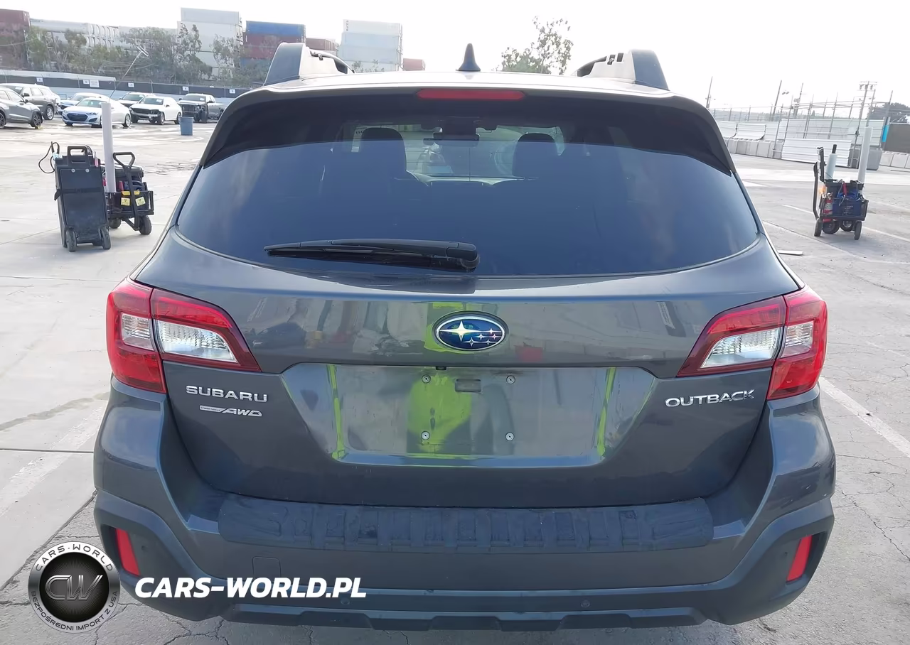 2018 Subaru Outback 2.5I Limited VIN:4S4BSANC8J3304491 - 17