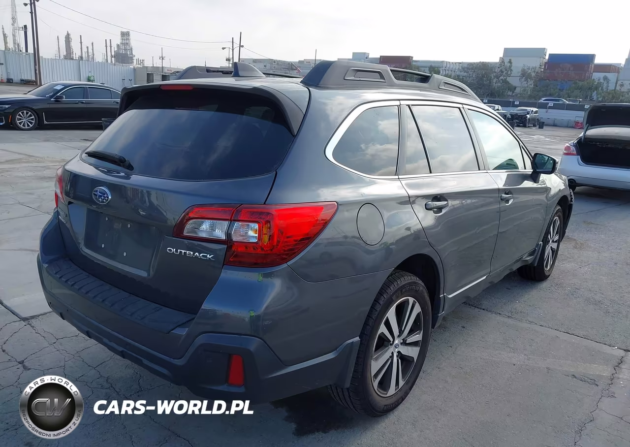 2018 Subaru Outback 2.5I Limited VIN:4S4BSANC8J3304491 - 4