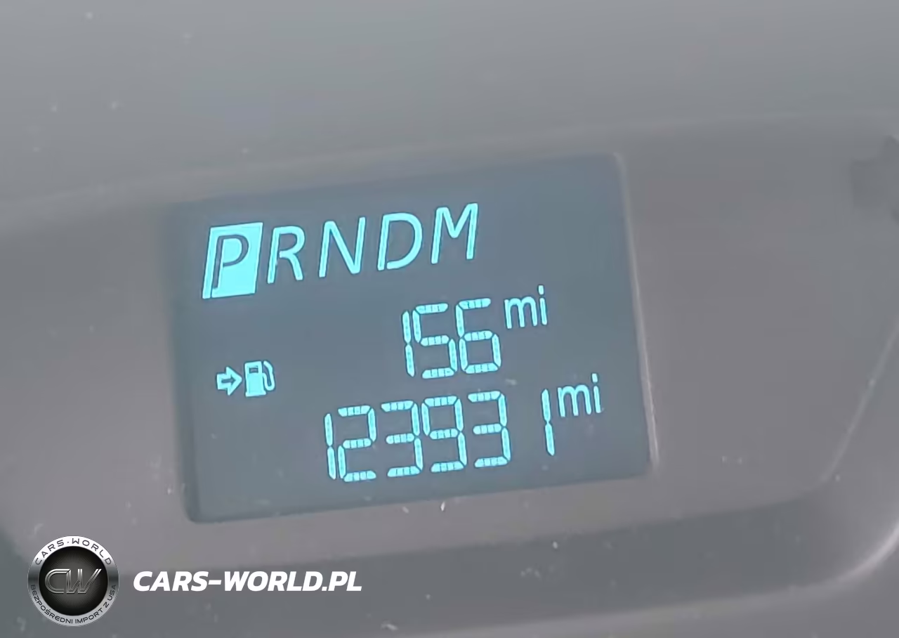2018 Ford Transit-250 VIN:1FTYR2CG9JKB24111 - 15