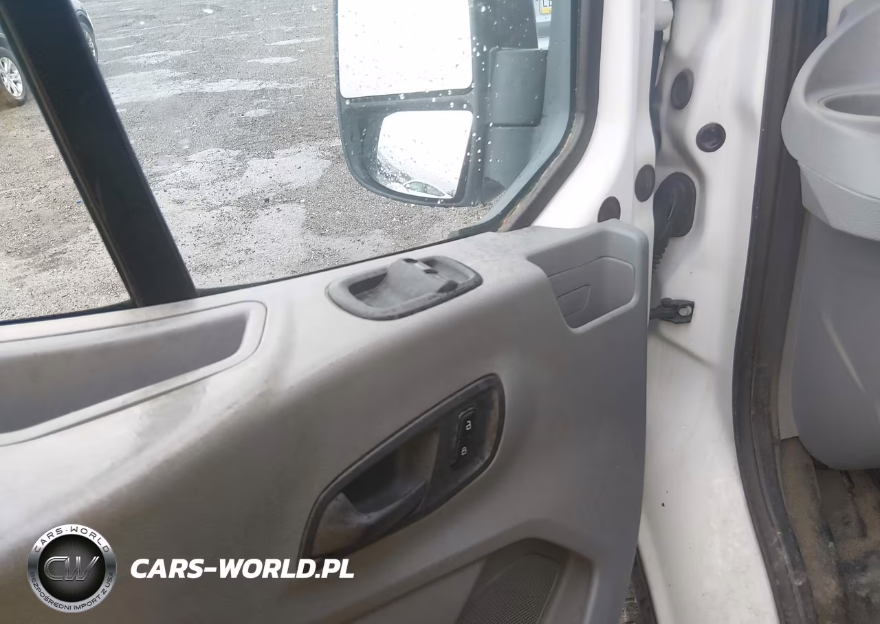 2018 Ford Transit-250 VIN:1FTYR2CG9JKB24111 - 19