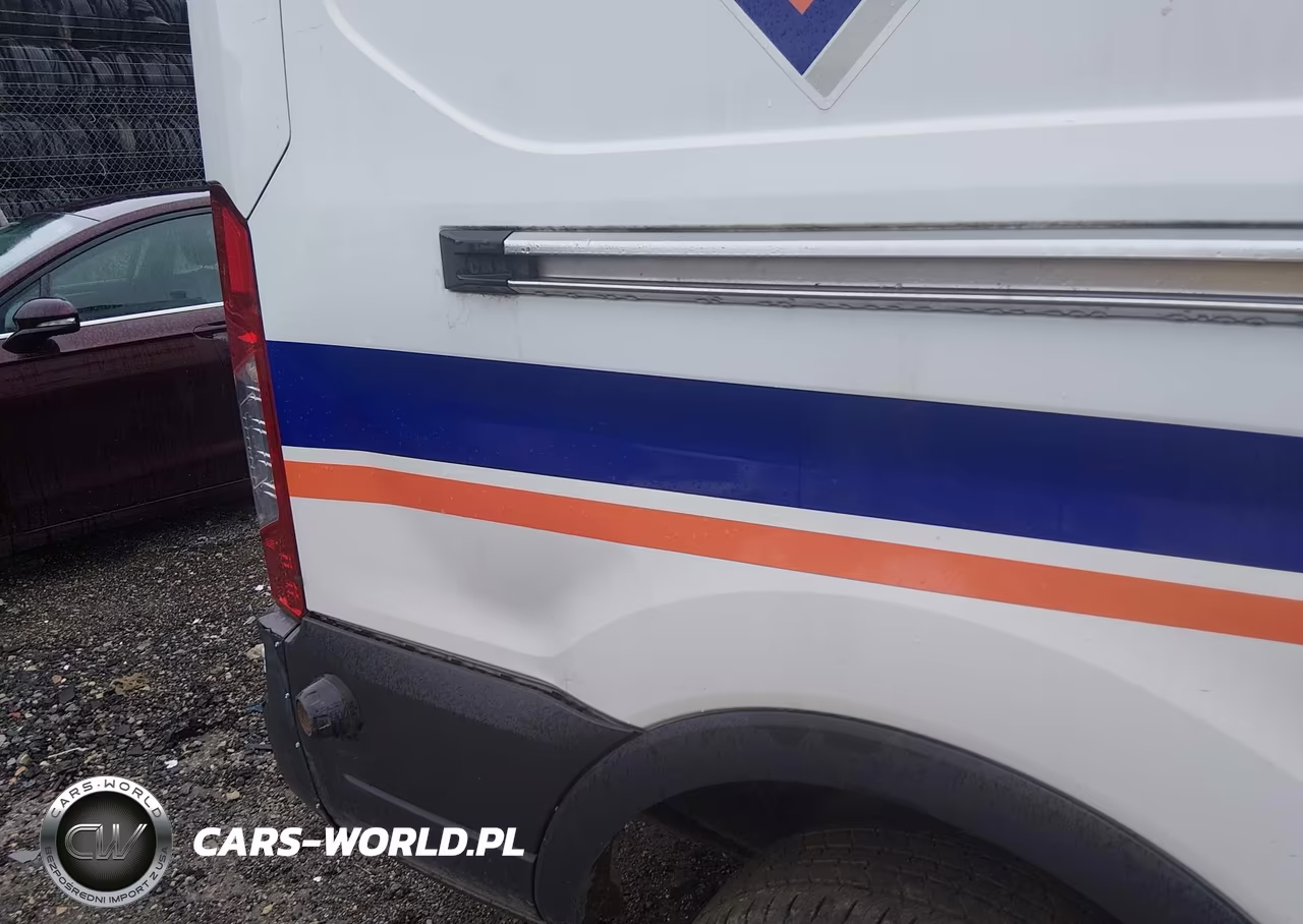 2018 Ford Transit-250 VIN:1FTYR2CG9JKB24111 - 6