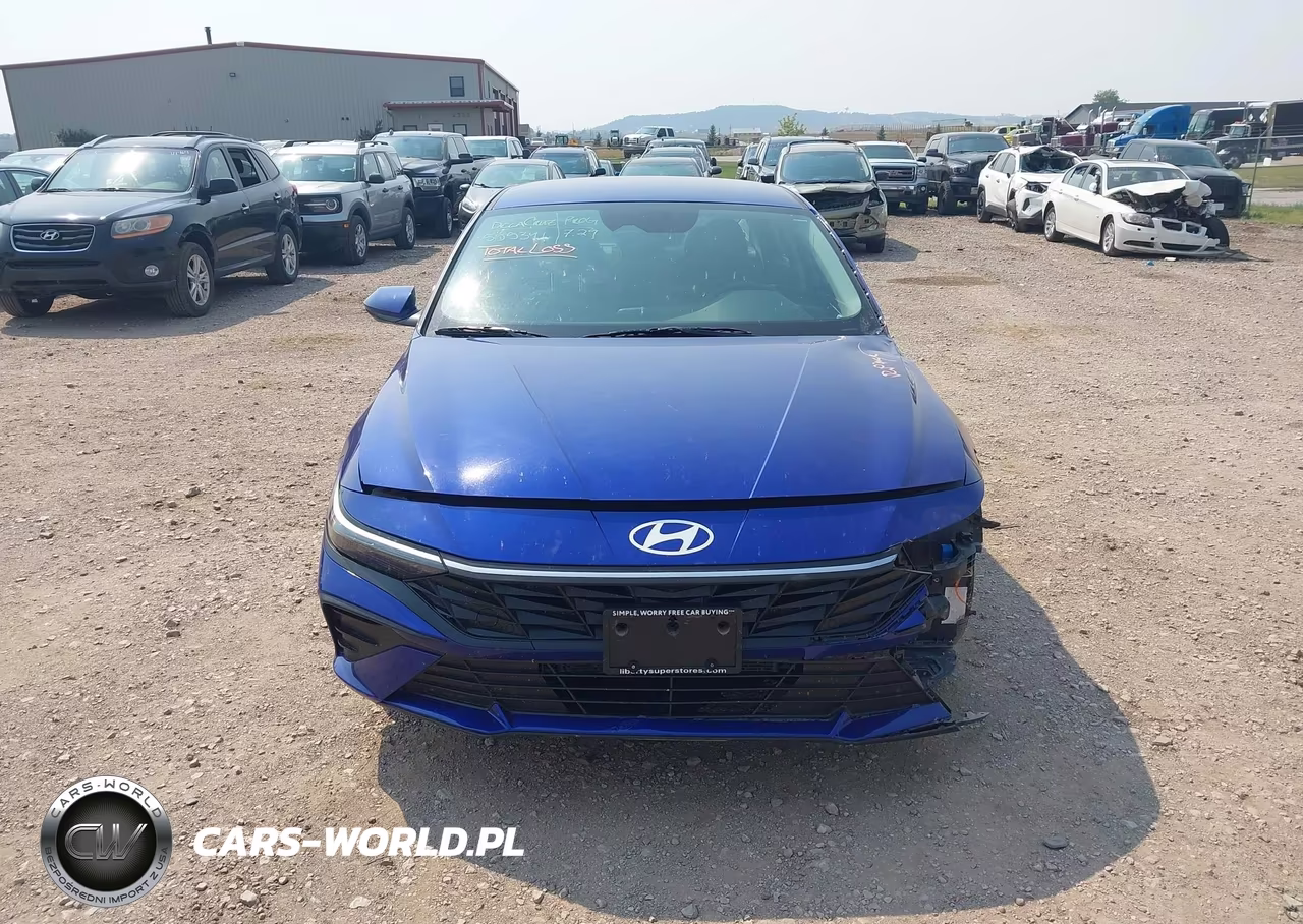 2024 Hyundai Elantra Hybrid Blue VIN:KMHLM4DJ3RU120985 - 12