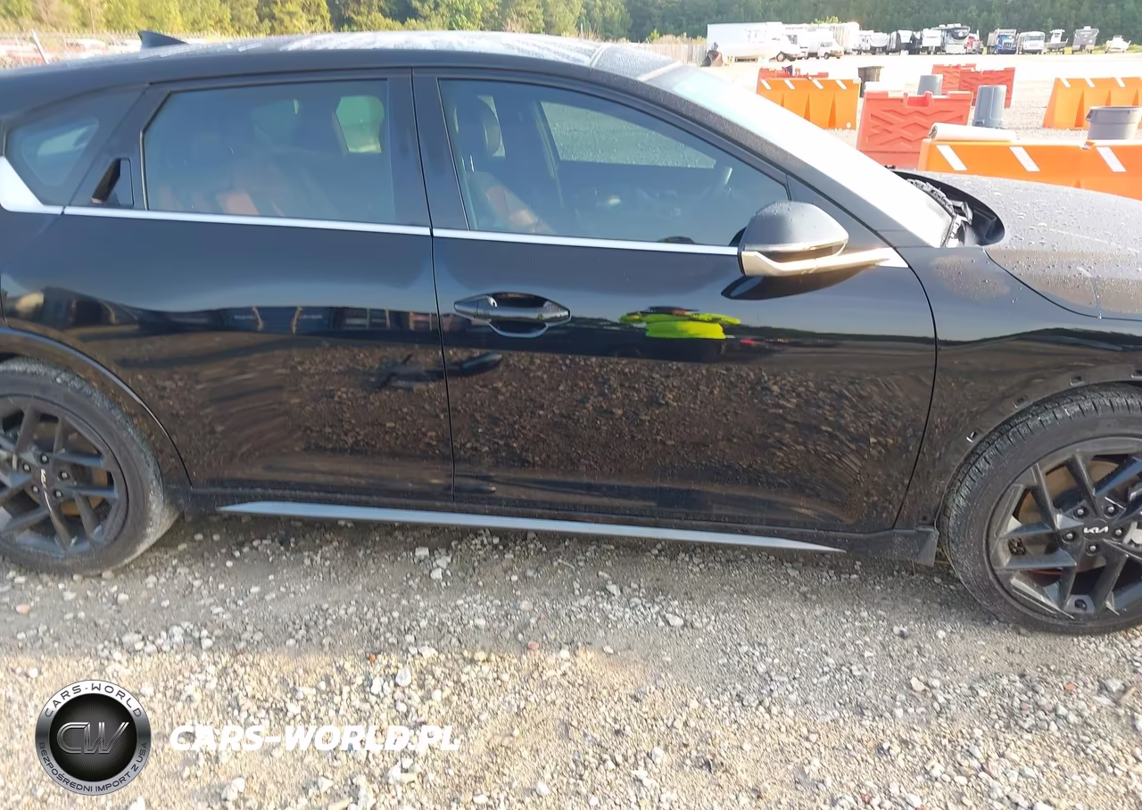 2026 Kia K4 Gt-Line Turbo VIN:3KPFU5DC4TE262180 - 14