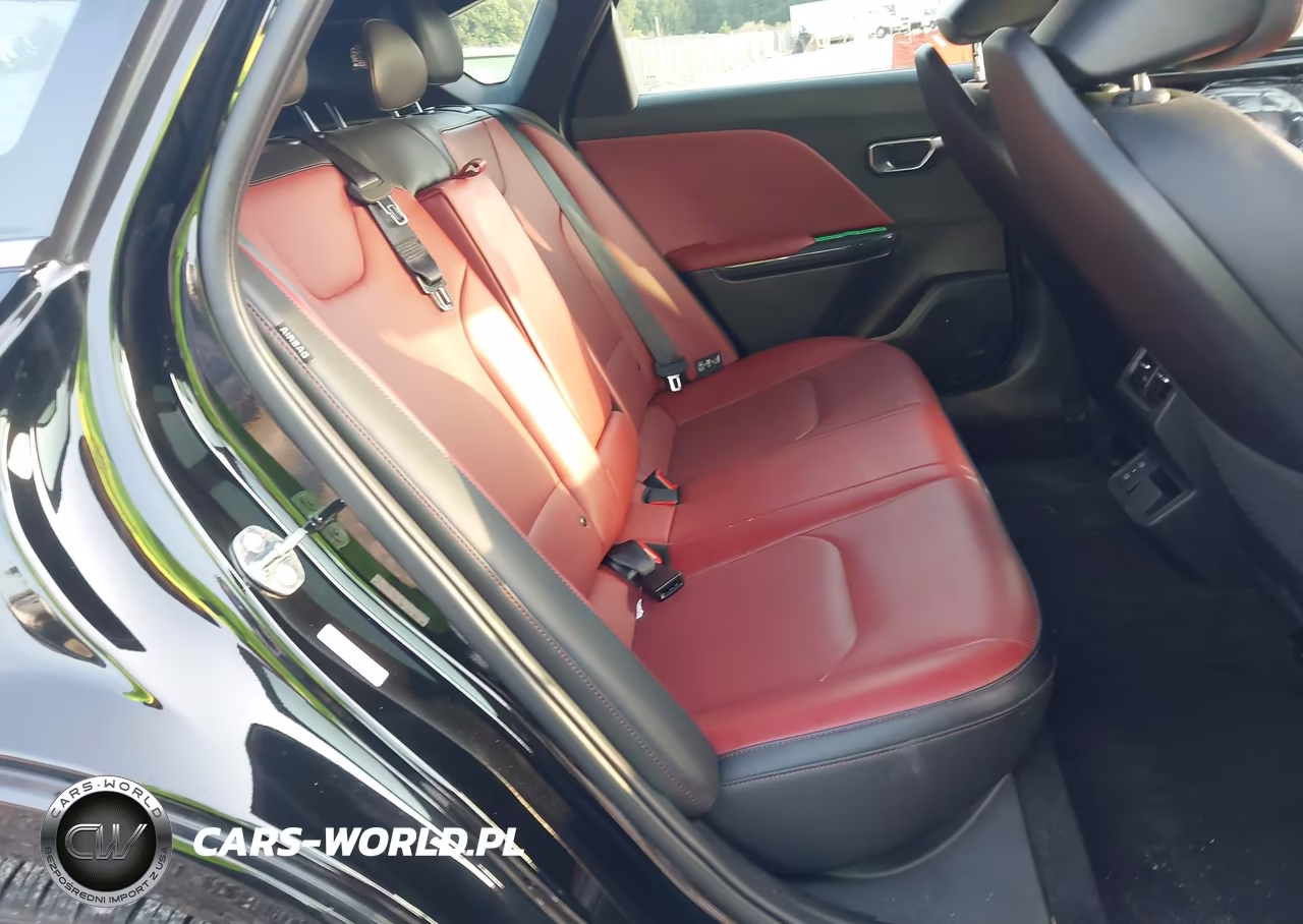 2026 Kia K4 Gt-Line Turbo VIN:3KPFU5DC4TE262180 - 8