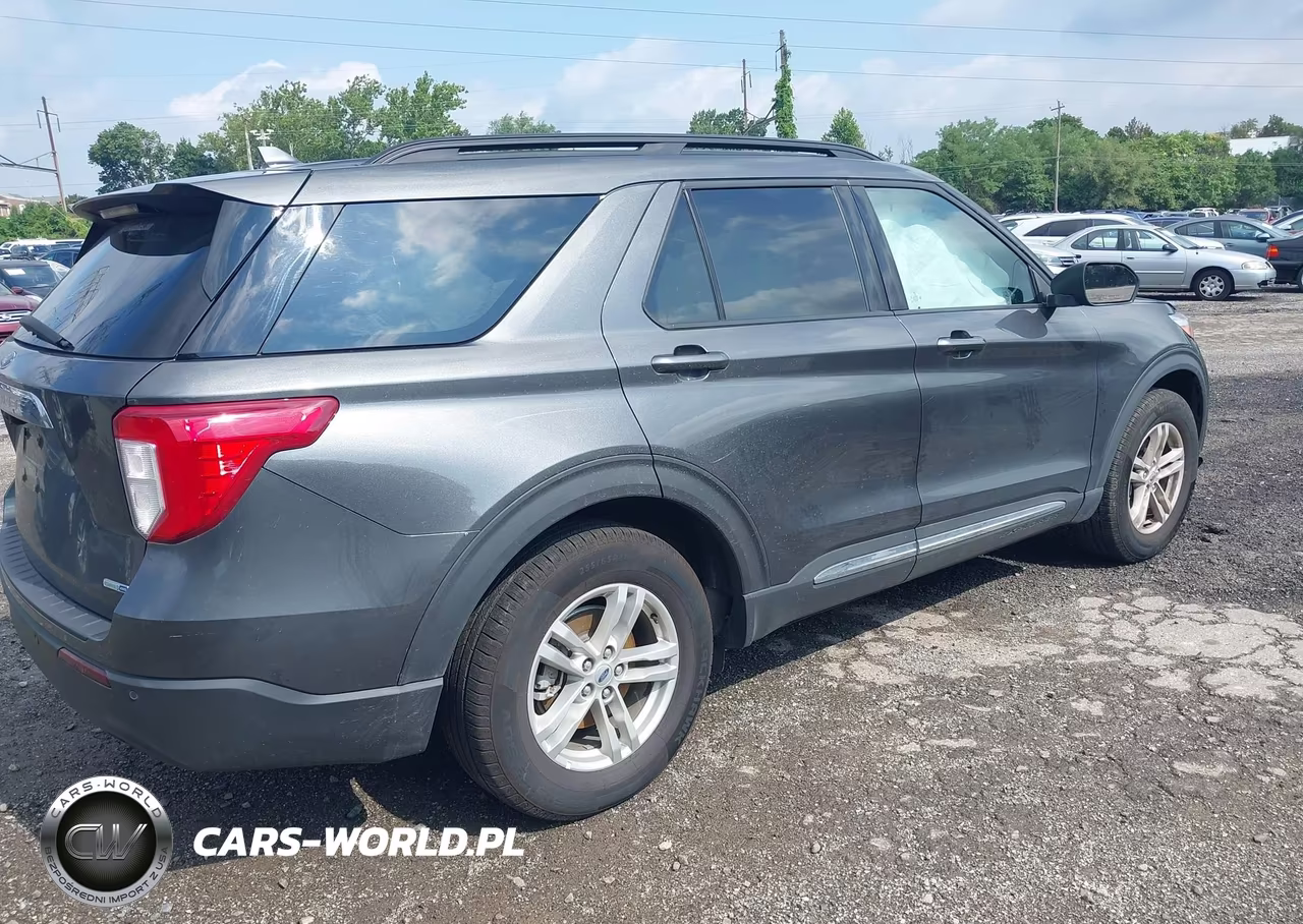 2020 Ford Explorer Xlt VIN:1FMSK8DH4LGC02610 - 4