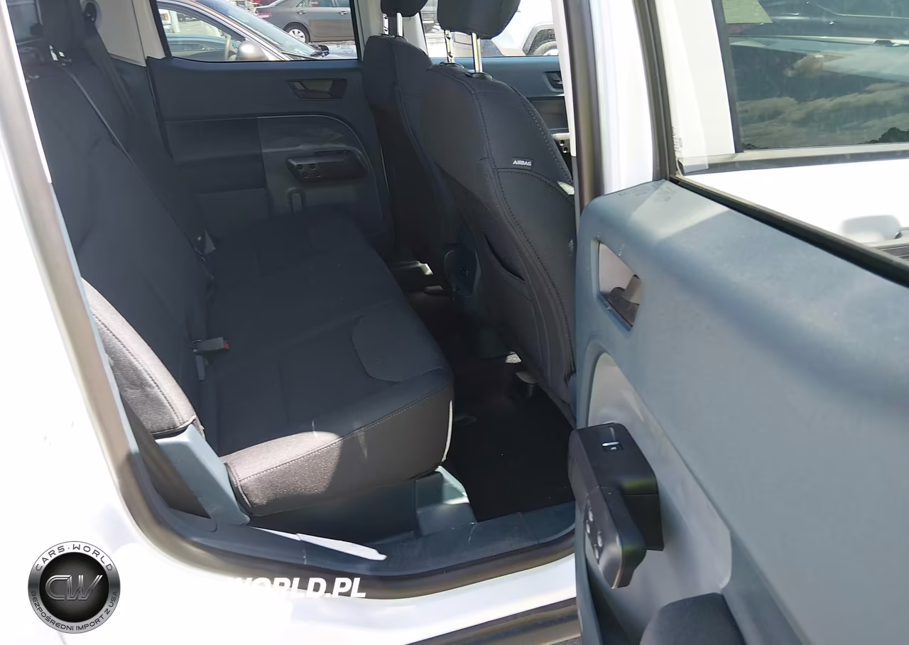 2026 Ford Maverick Xl VIN:3FTTW8A33TRA45411 - 8