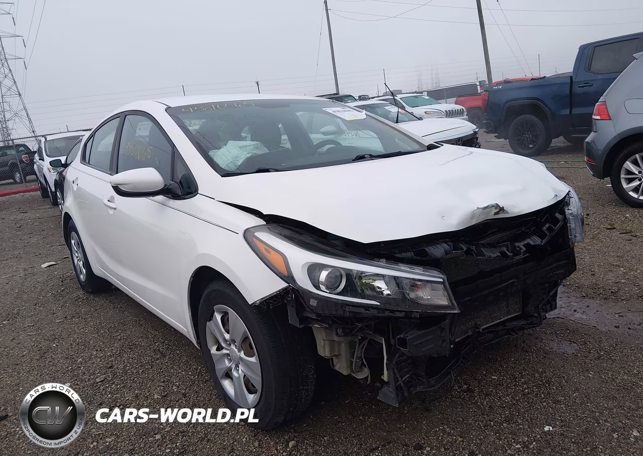2018 Kia Forte Lx VIN:3KPFK4A78JE213701 - 17