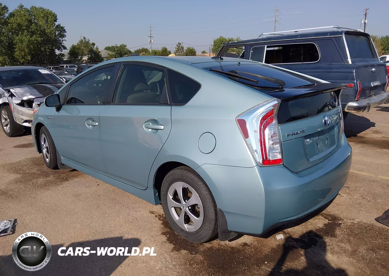 2013 Toyota Prius Three VIN:JTDKN3DU0D1620145 - 3
