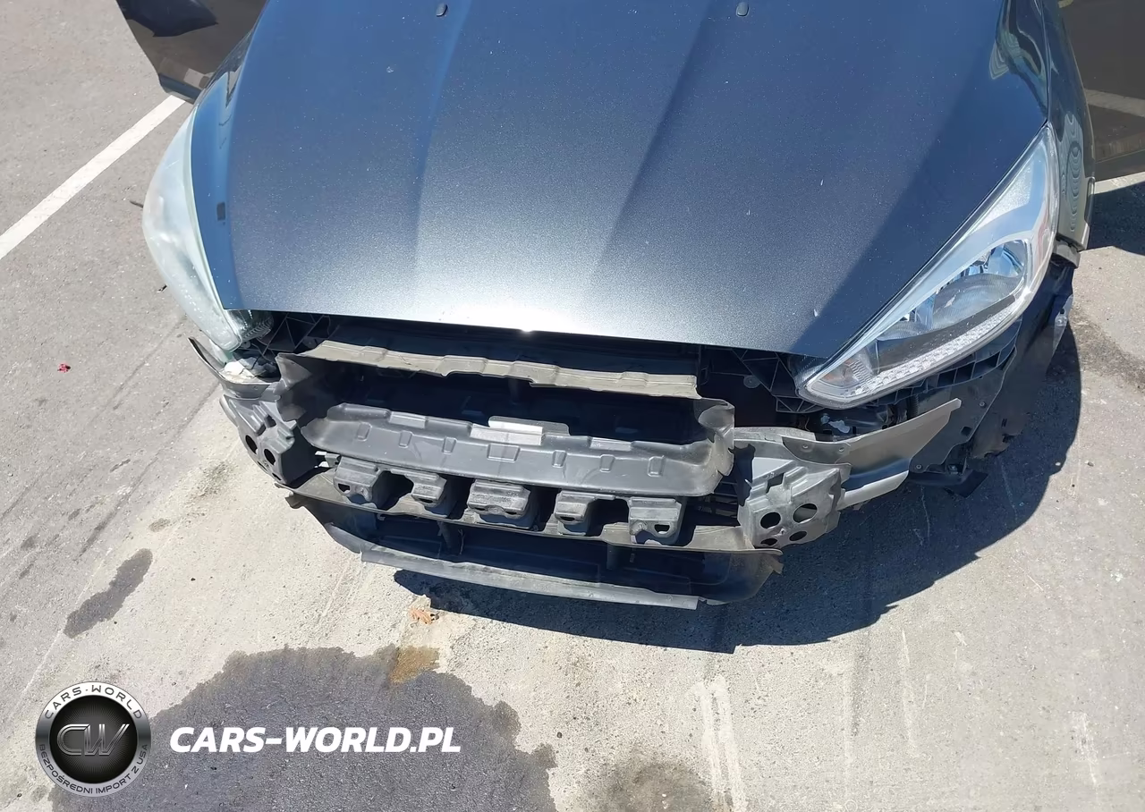 2017 Ford Focus Se VIN:1FADP3K23HL215031 - 6