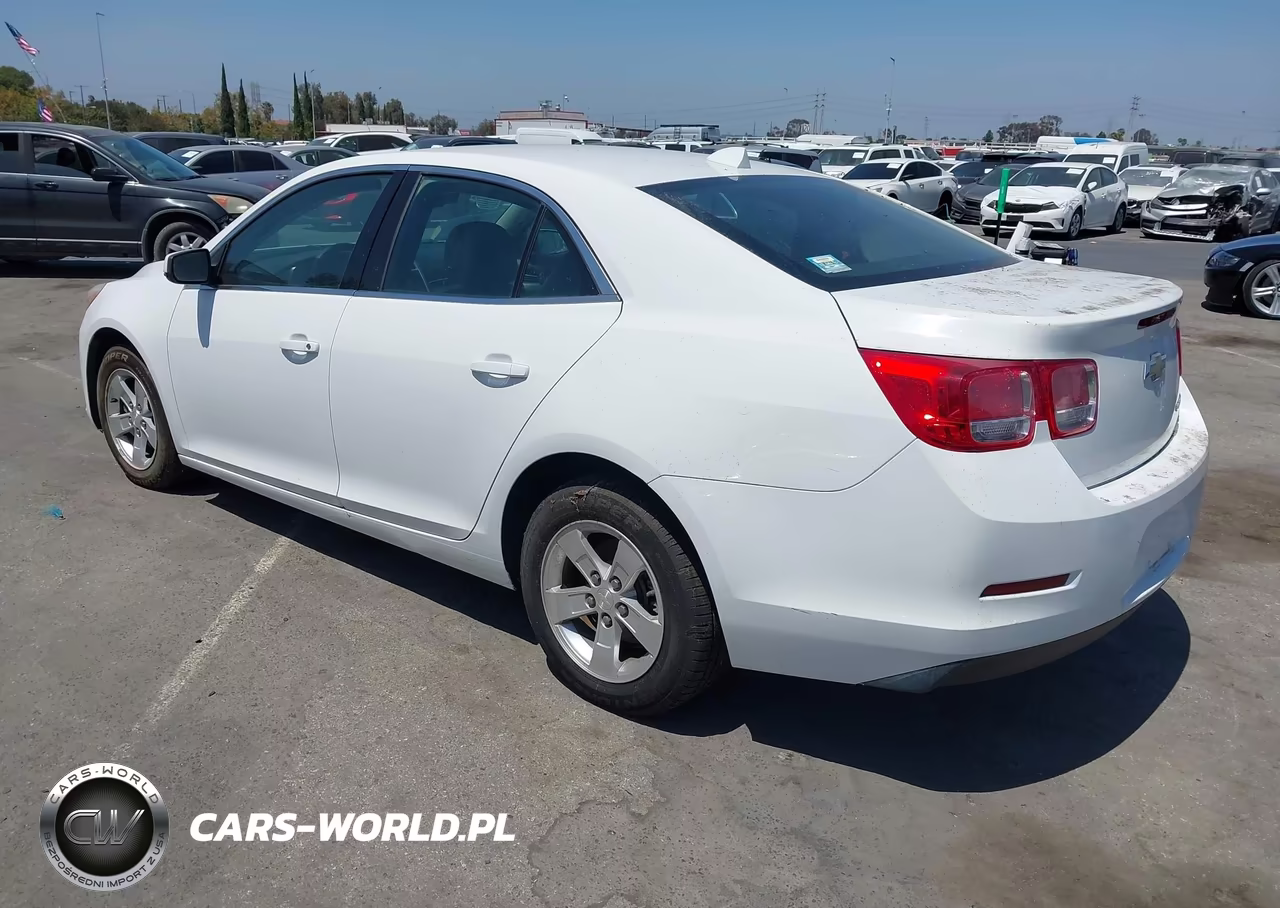 2013 Chevrolet Malibu 1Lt VIN:1G11C5SAXDF243325 - 3