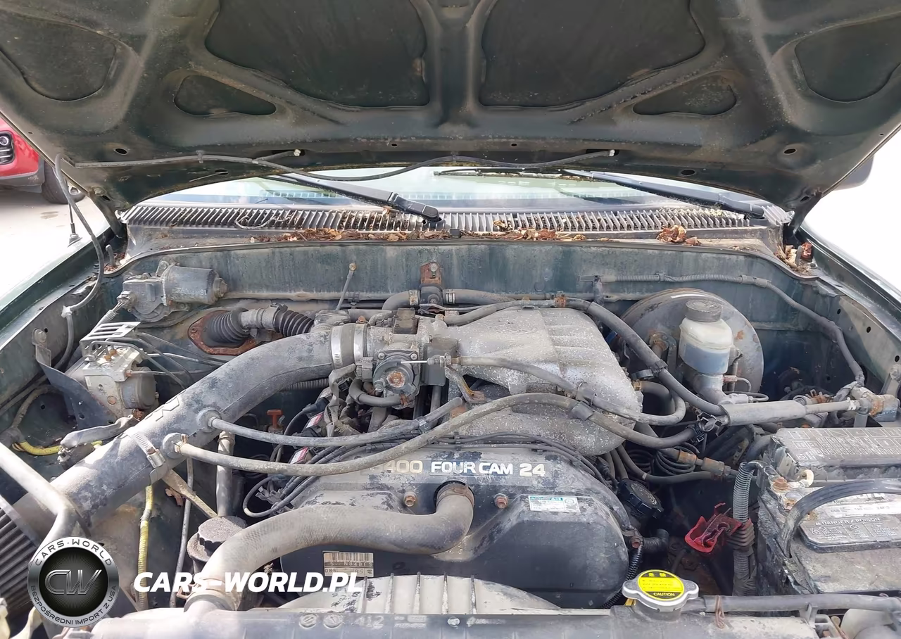 2003 Toyota Tacoma Base V6 VIN:5TEWN72N73Z282817 - 10