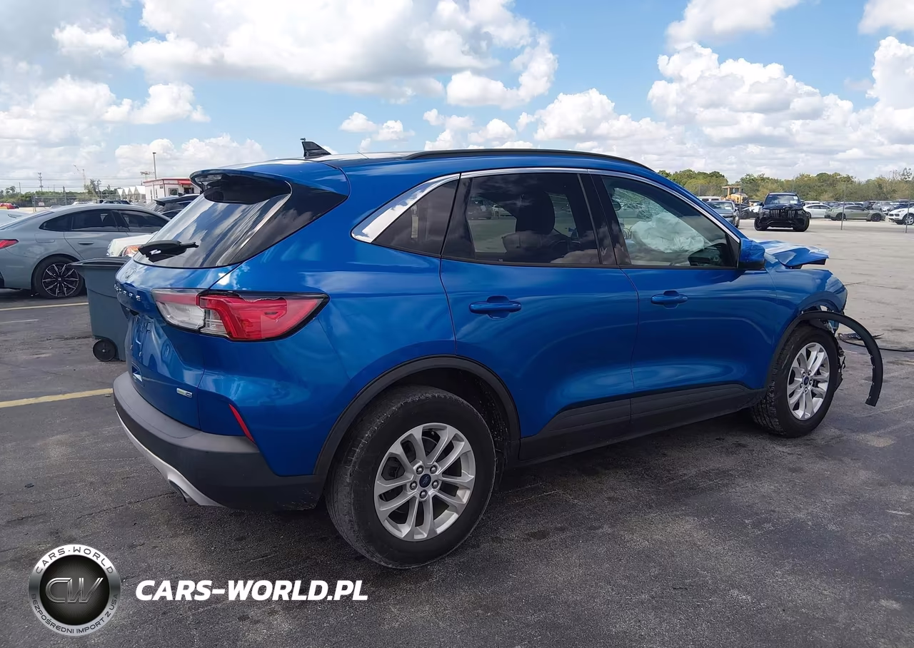 2020 Ford Escape Se VIN:1FMCU9G63LUA43353 - 4
