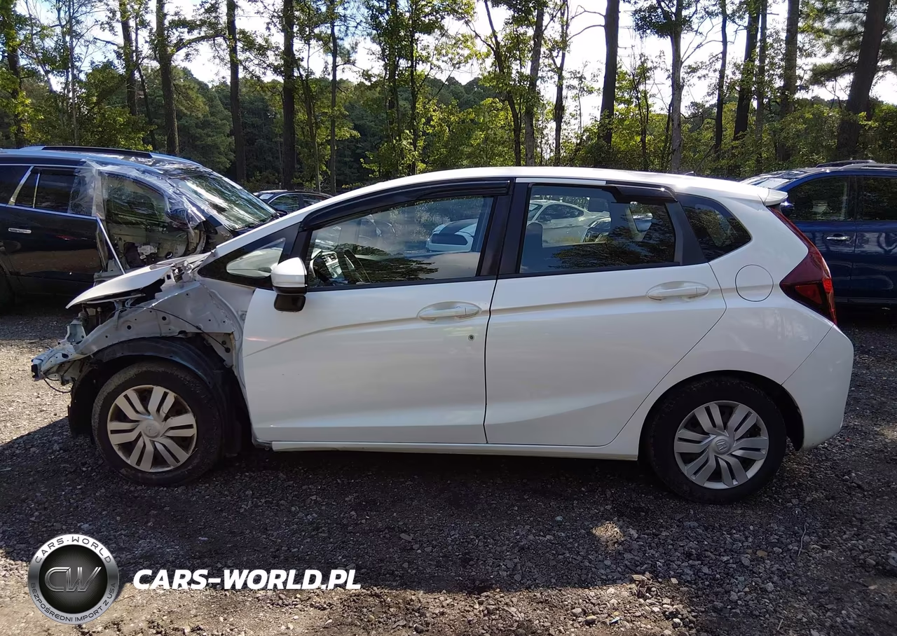 2016 Honda Fit Lx VIN:JHMGK5H50GX019783 - 15