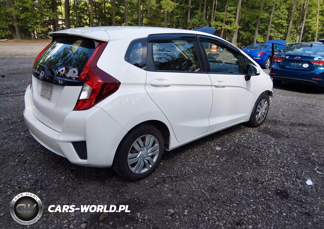 2016 Honda Fit Lx VIN:JHMGK5H50GX019783 - 4