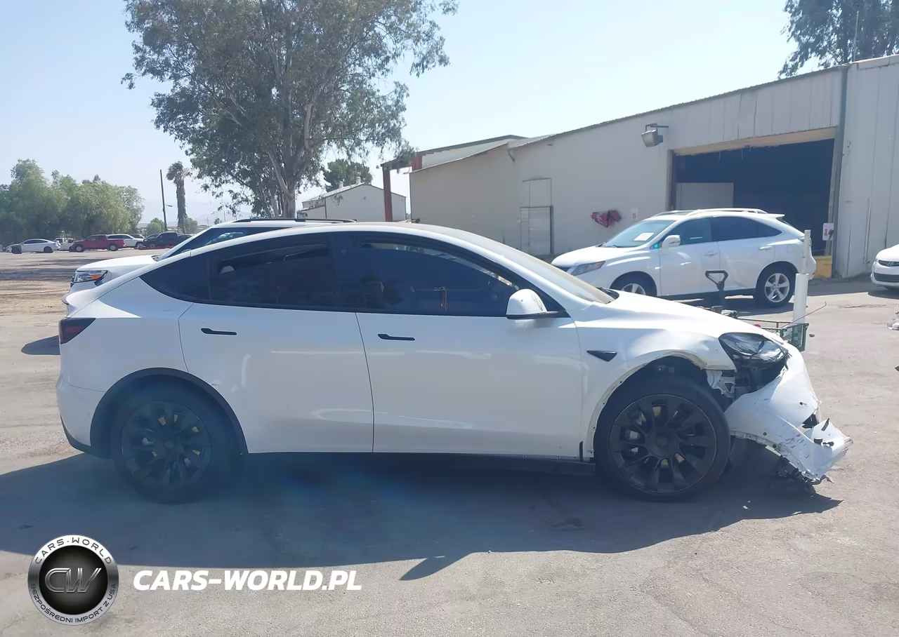2021 Tesla Model Y Long Range Dual Motor All-Wheel Drive VIN:5YJYGDEEXMF257927 - 14