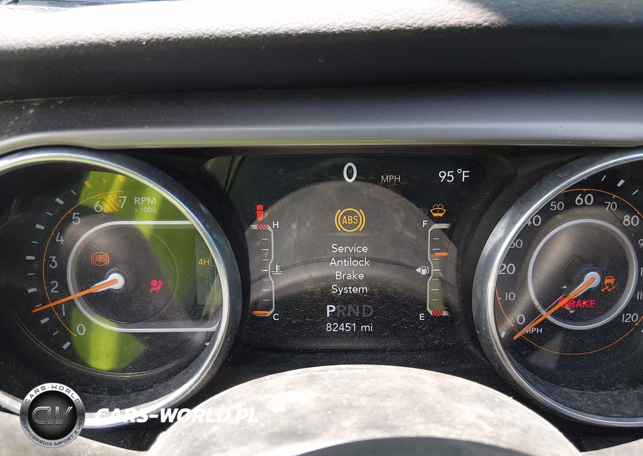 2020 Jeep Wrangler Unlimited Sport S 4X4 VIN:1C4HJXDN7LW226732 - 7