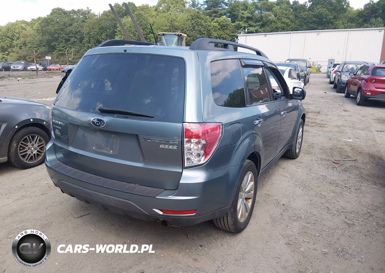 2011 Subaru Forester 2.5X Premium VIN:JF2SHADC1BH754428 - 4