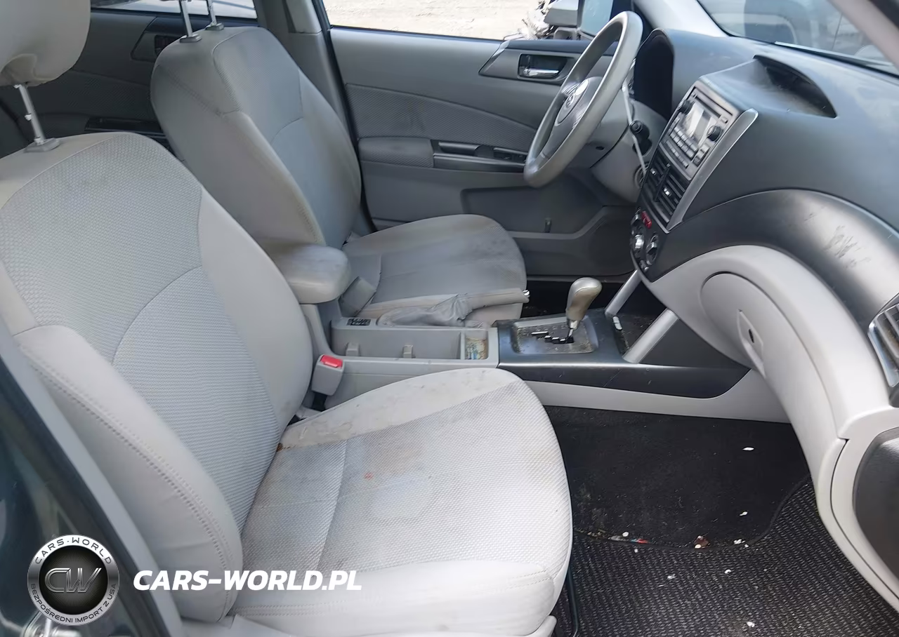 2011 Subaru Forester 2.5X Premium VIN:JF2SHADC1BH754428 - 5