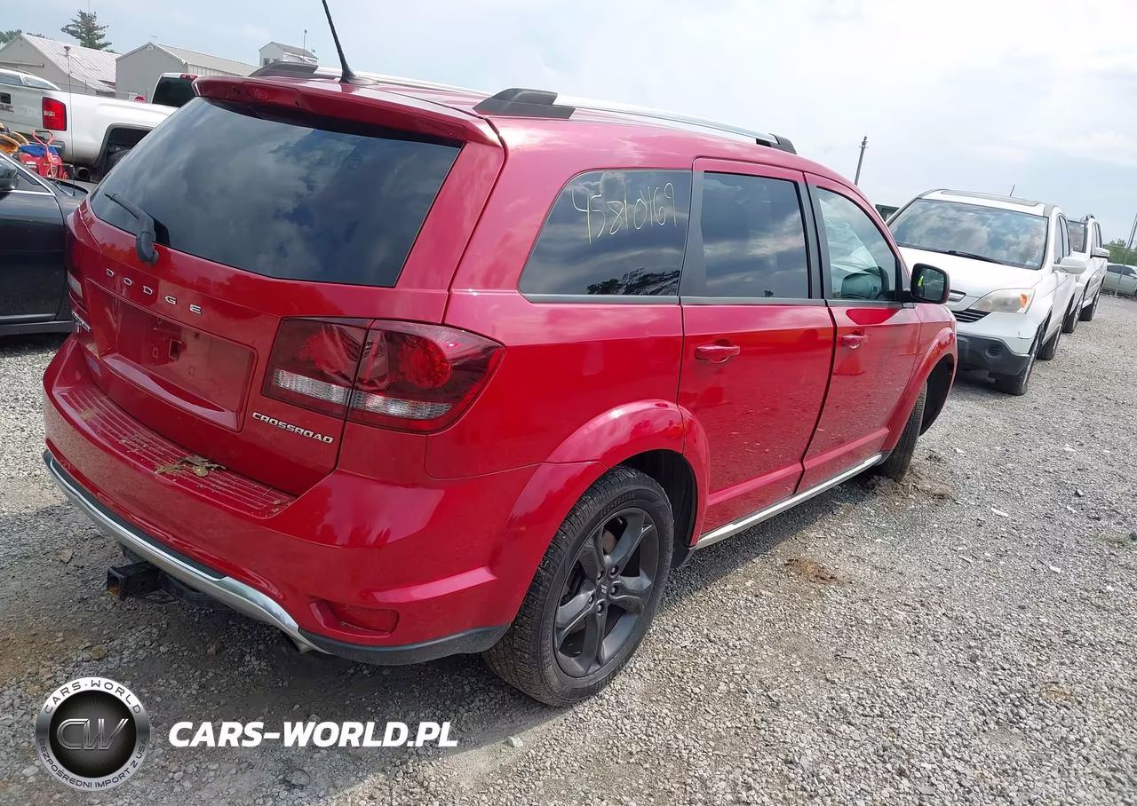 2018 Dodge Journey Crossroad Awd VIN:3C4PDDGG1JT388860 - 4