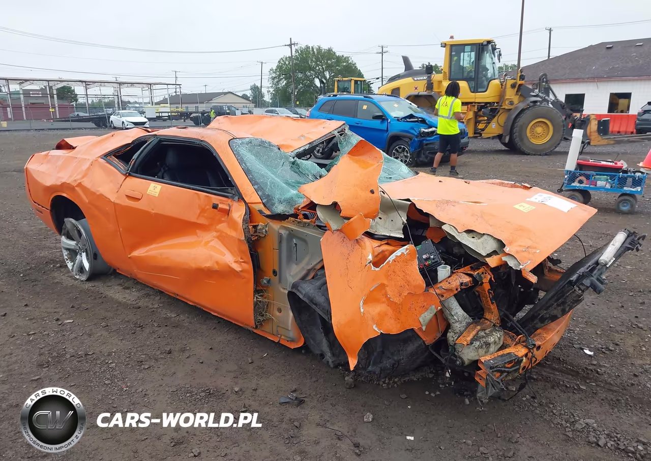 2014 Dodge Challenger R-T – zdjęcie 1 z 16